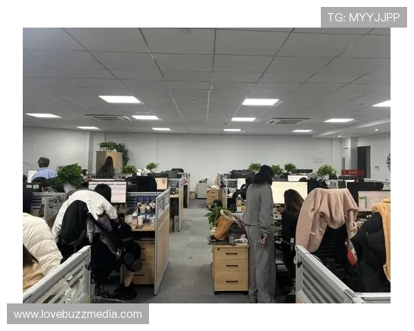 ag搏天堂专业的客服团队全天在线，为你提供贴心快捷的服务支持